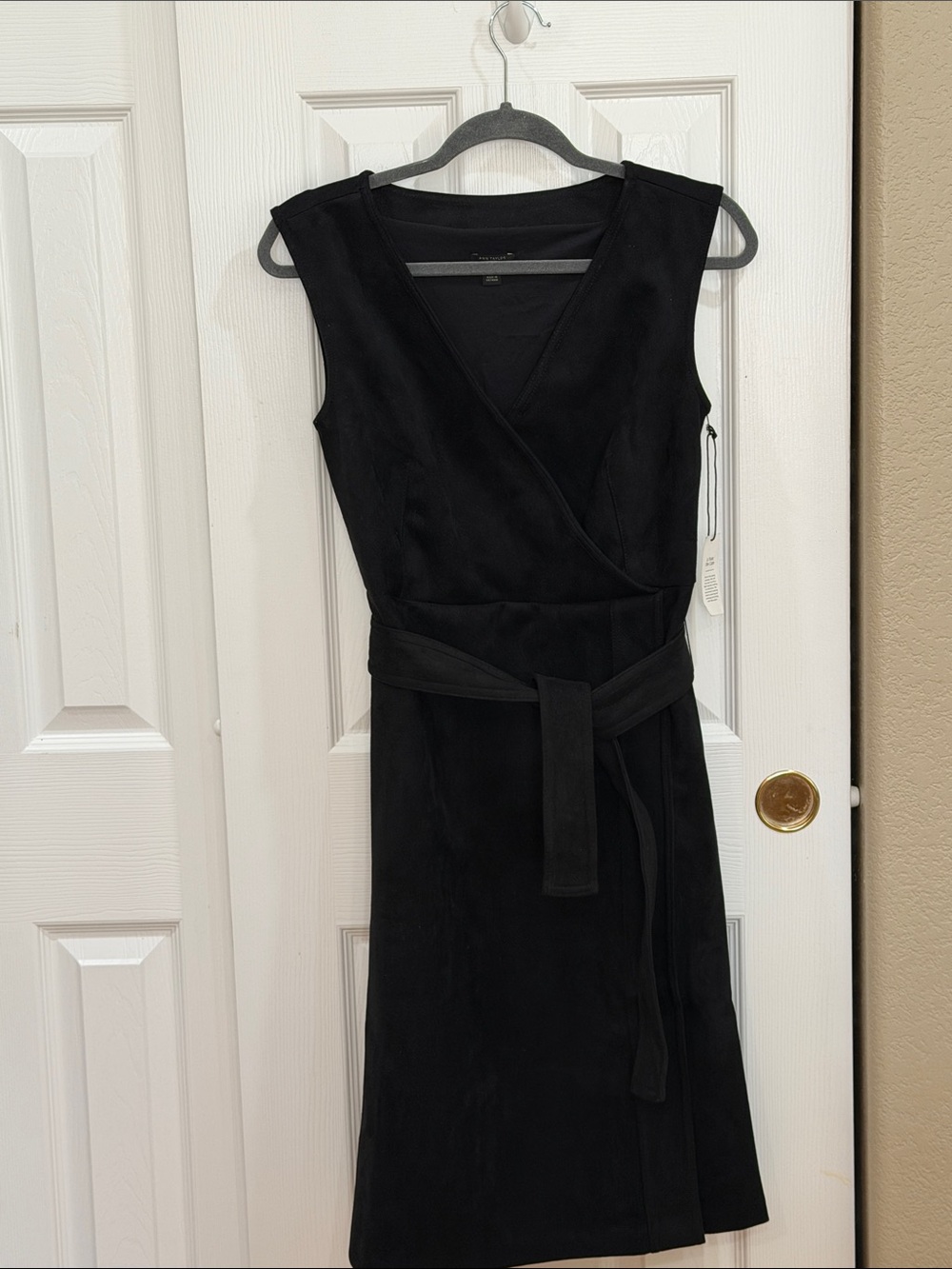 Ann Taylor Black Sleeveless Wrap Midi Dress with Waist Tie - Size 6P